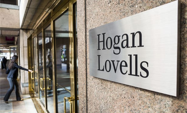 Hogan Lovells sign